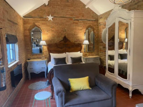 Topiary Barn - Stylish Accommodation in Rutland